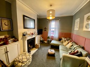 Lounge- click for photo gallery